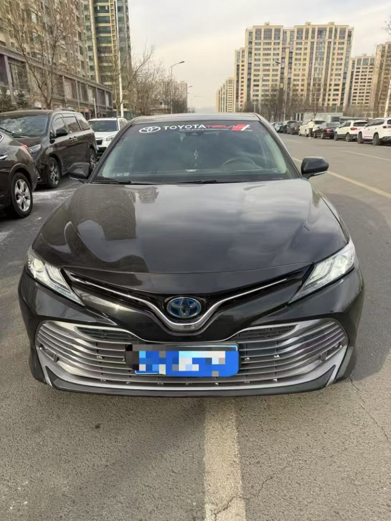 呼和浩特18年丰田凯美瑞1