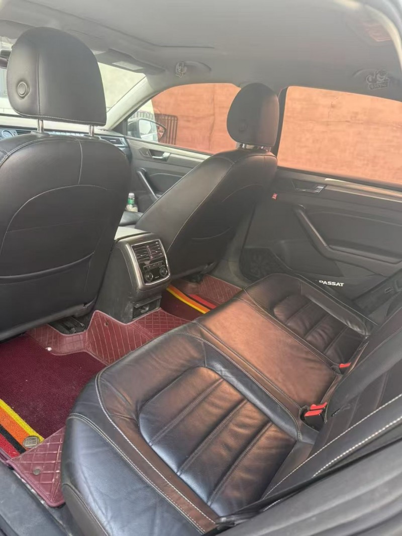 呼和浩特17年大众帕萨特5