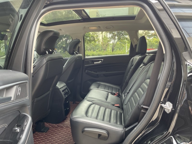 济宁19年福特锐界8