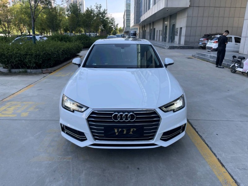 济宁19年奥迪A4L1