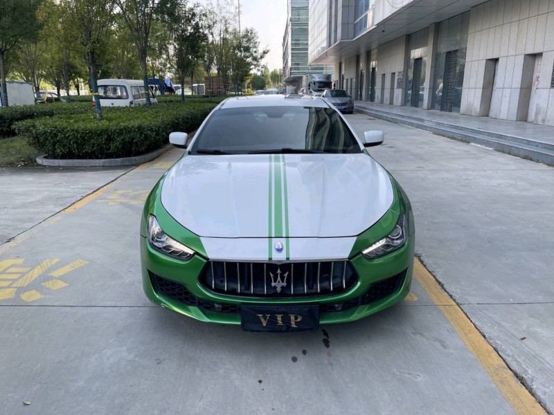 济宁15年玛莎拉蒂Ghibli1