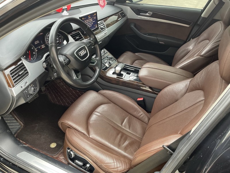 济宁14年奥迪A8L4