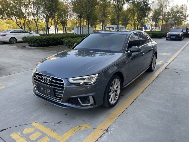 济宁20年奥迪A4L2