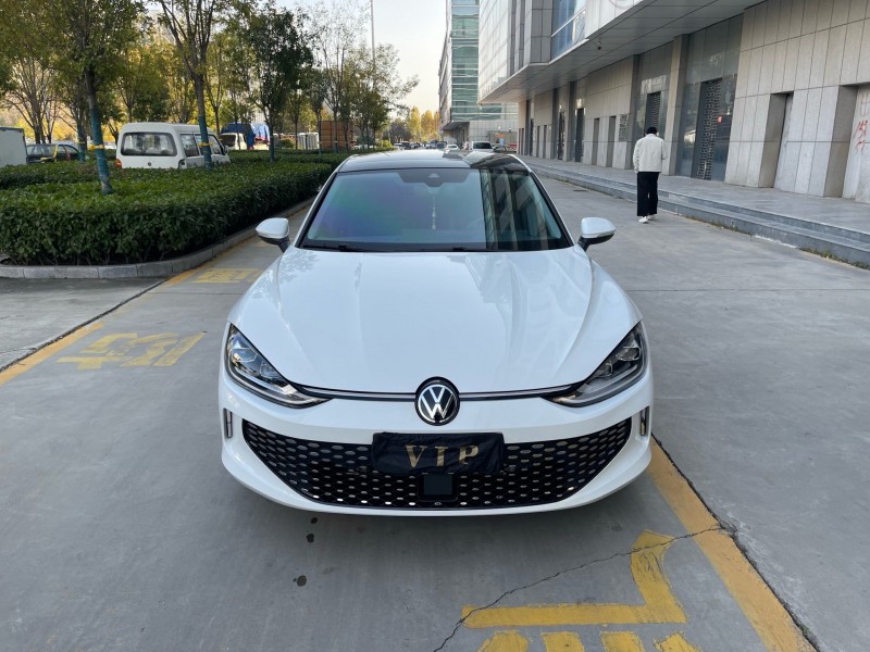 济宁24年大众凌渡1