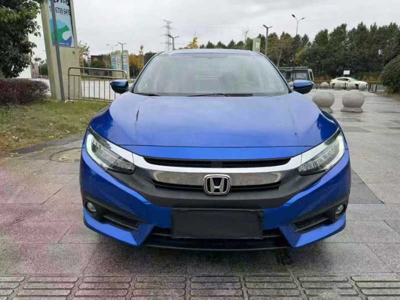 杭州16年本田思域1