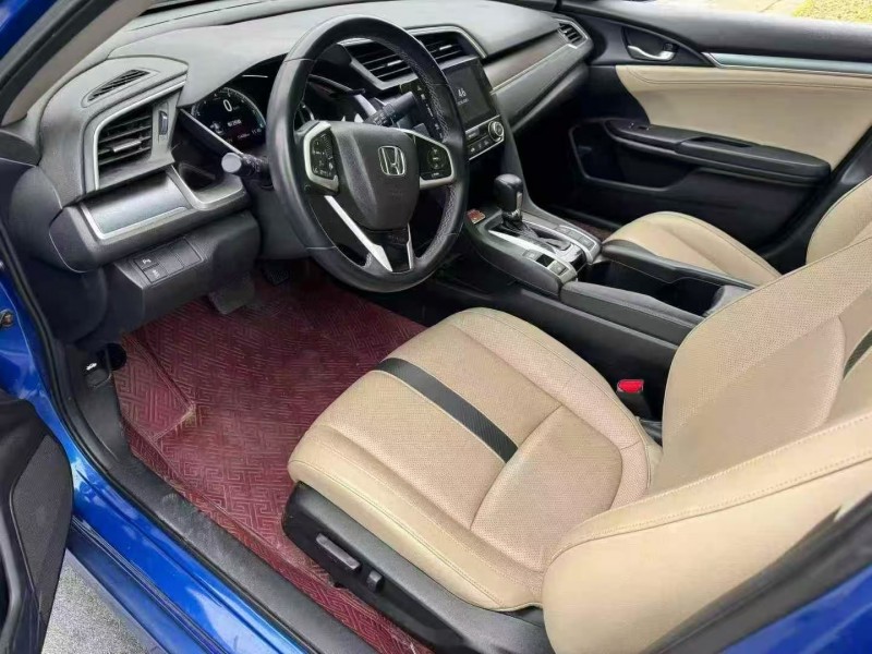 杭州16年本田思域2