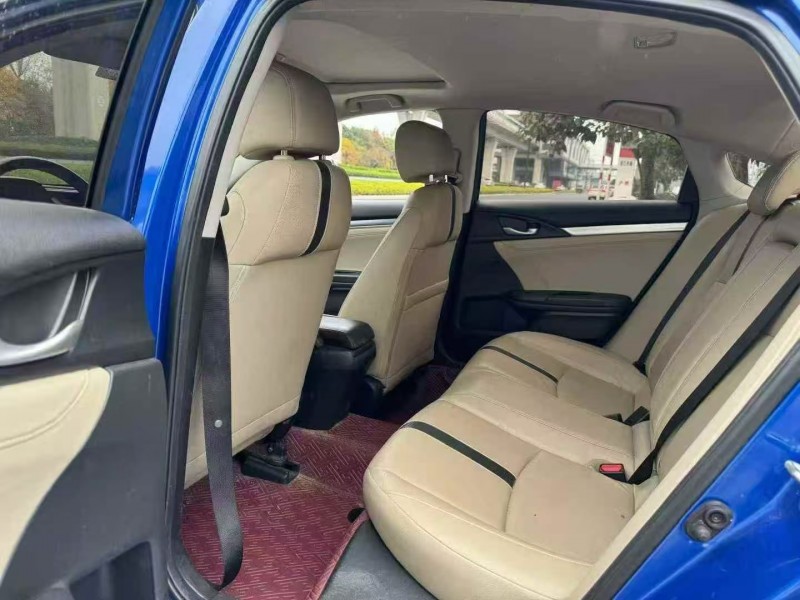 杭州16年本田思域9