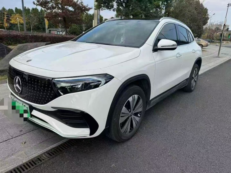 杭州25年奔驰EQA3