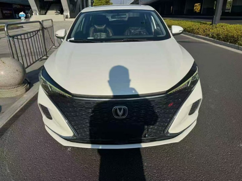 杭州21年长安汽车逸动1