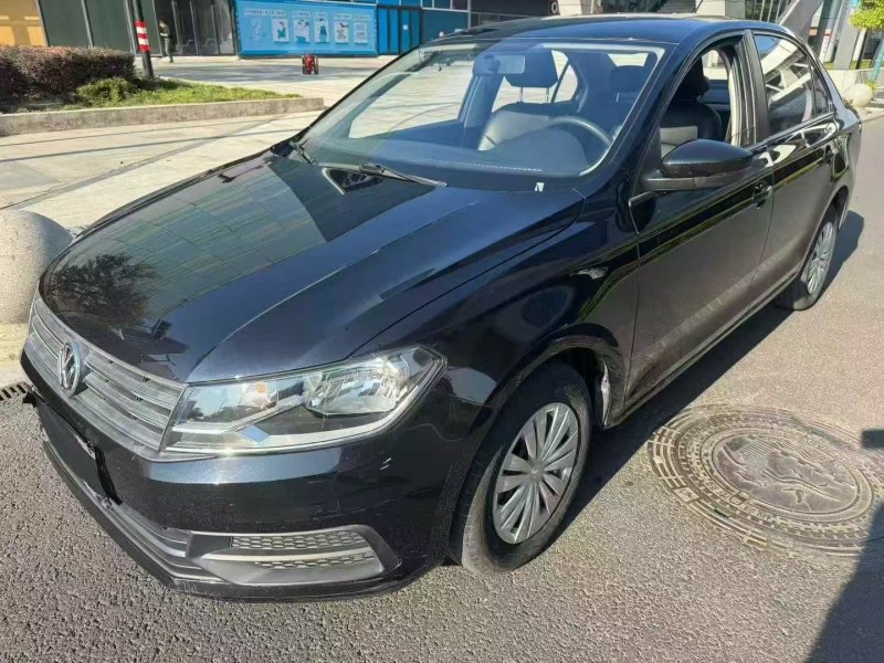 杭州22年大众桑塔纳1