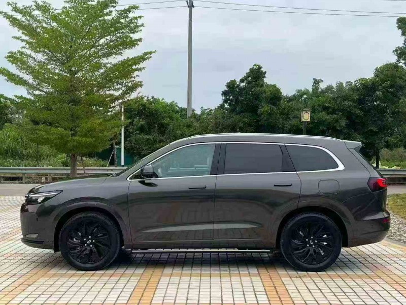 汕头23年华为智选问界2