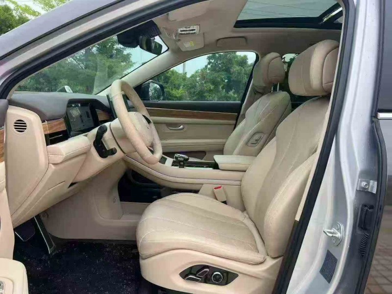 汕头23年华为智选问界6