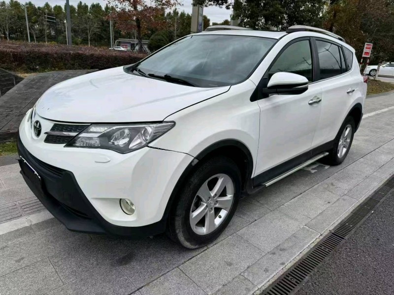 杭州14年丰田RAV43
