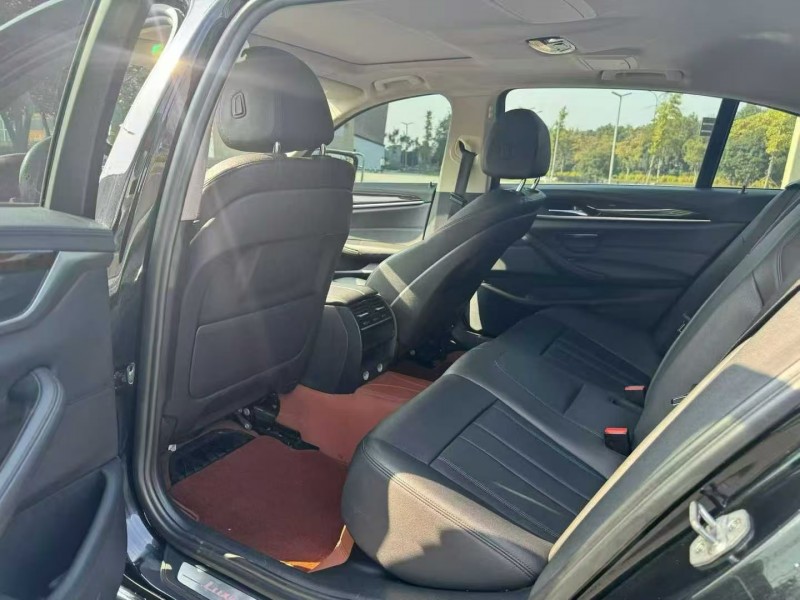 杭州18年宝马5系7