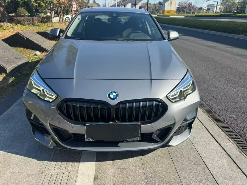 杭州23年宝马2系1