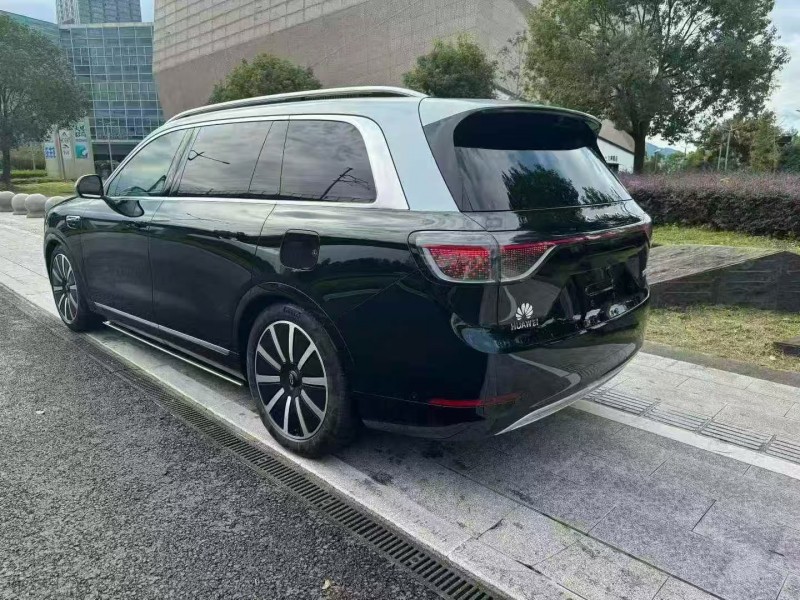 杭州24年华为智选问界8