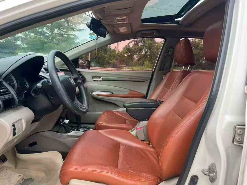 佛山14年本田锋范6