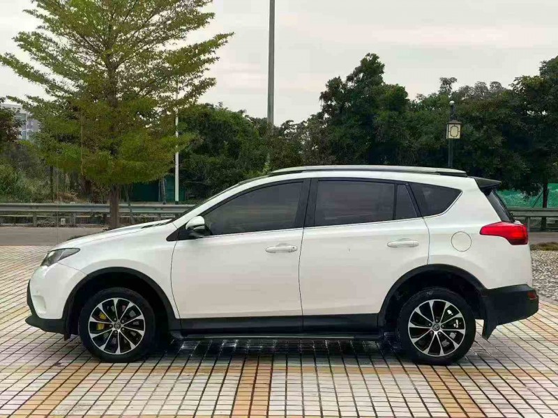 汕头14年丰田RAV4荣放3