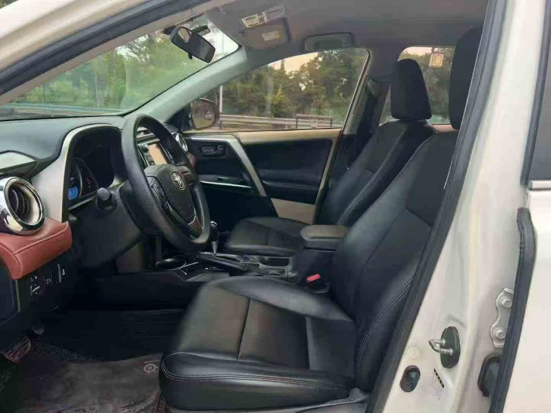 汕头14年丰田RAV4荣放4