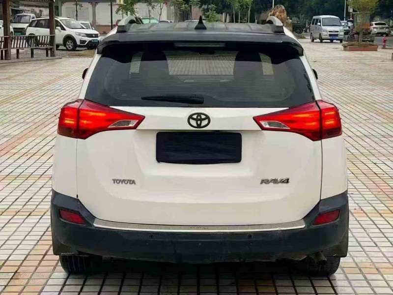汕头14年丰田RAV4荣放9