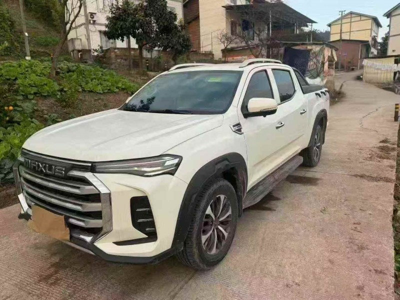 岳阳22年大通T903