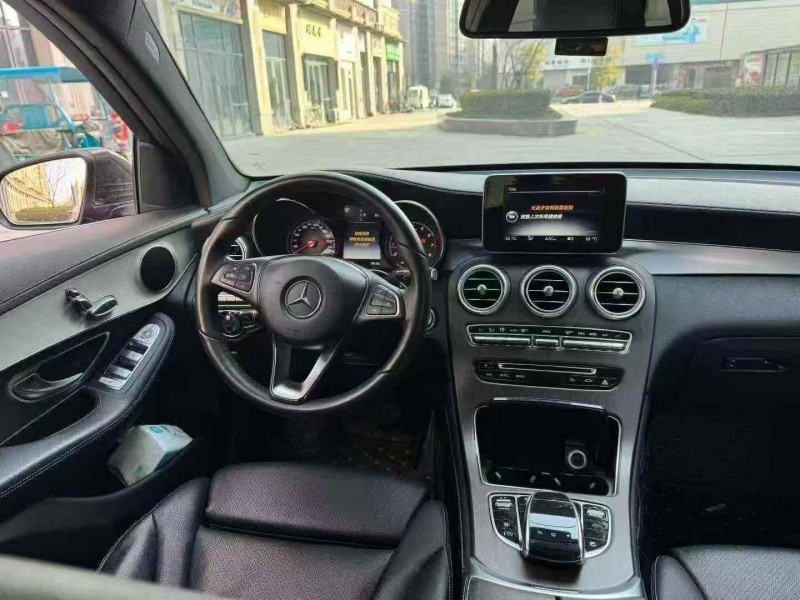 九江16年奔驰GLC4