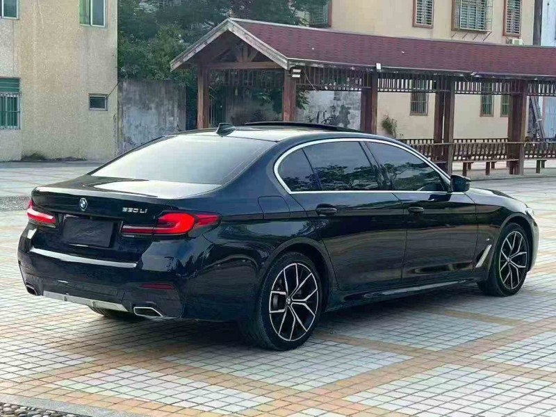 江门23年宝马5系8