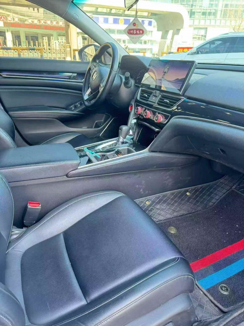 邯郸18年本田雅阁5