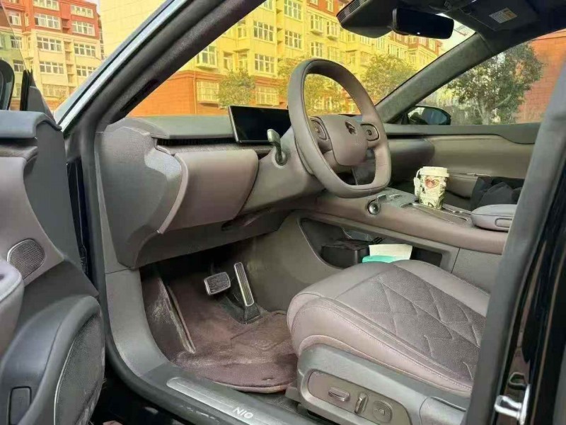 泰安25年蔚来ET76