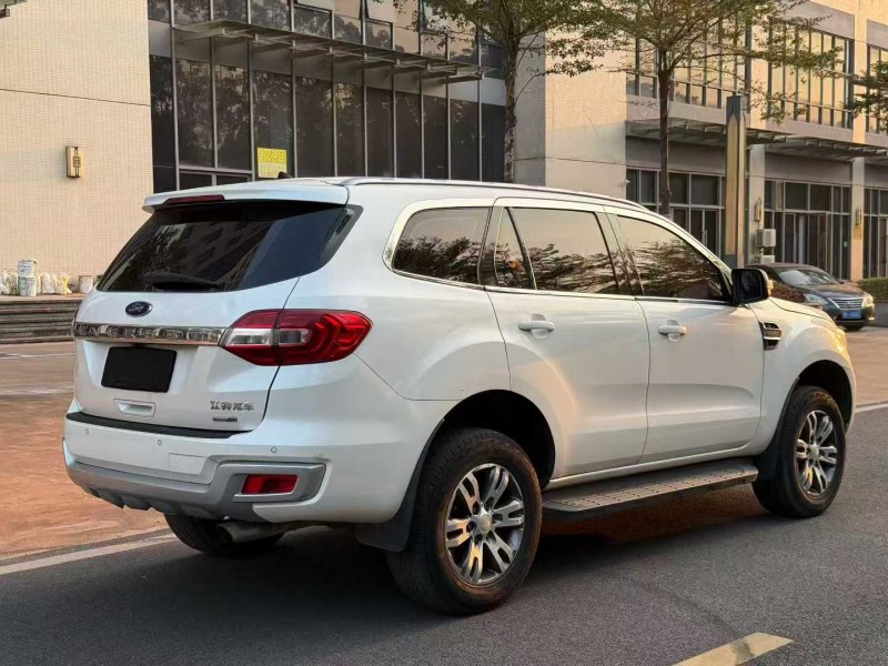 佛山16年福特撼路者8