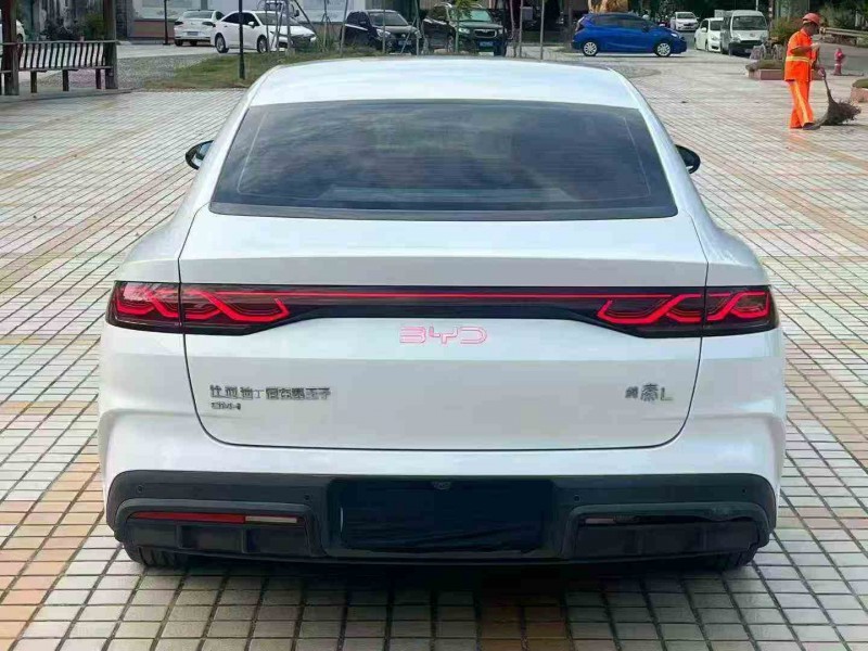 广州24年比亚迪秦9