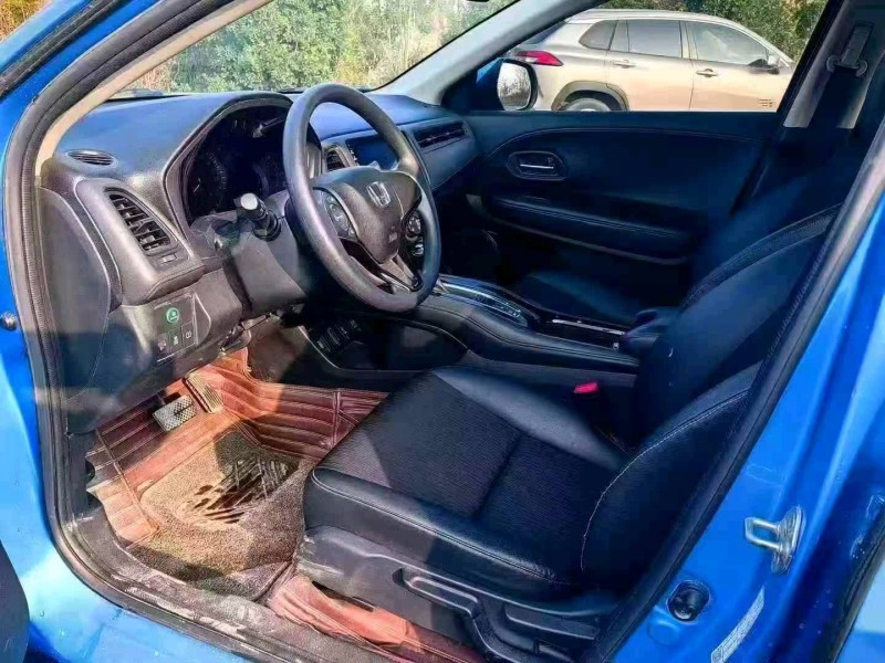 安阳19年本田缤智6