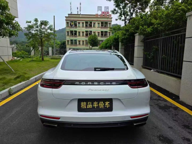深圳18年保时捷帕拉梅拉8