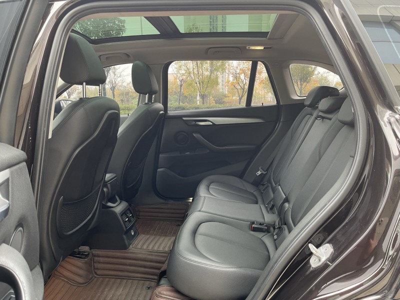 济宁18年宝马X18