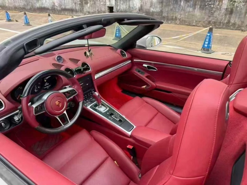 菏泽22年保时捷7184