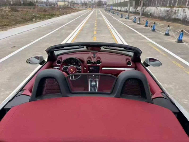 菏泽22年保时捷7185