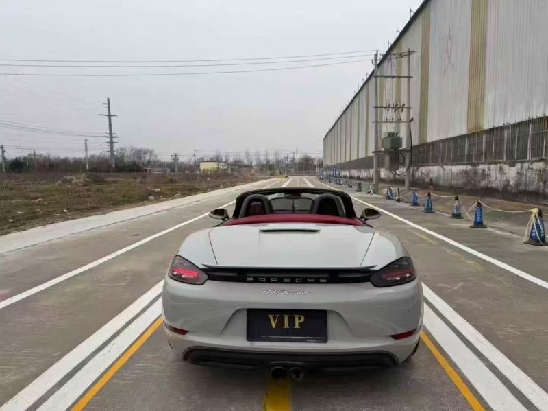菏泽22年保时捷7189