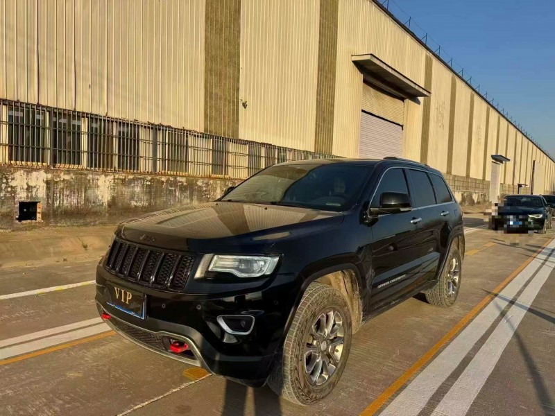 菏泽14年Jeep大切诺基2