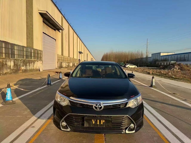 菏泽17年丰田凯美瑞1