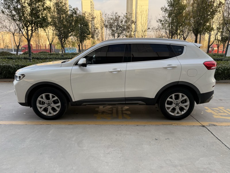 济宁19年哈弗H68