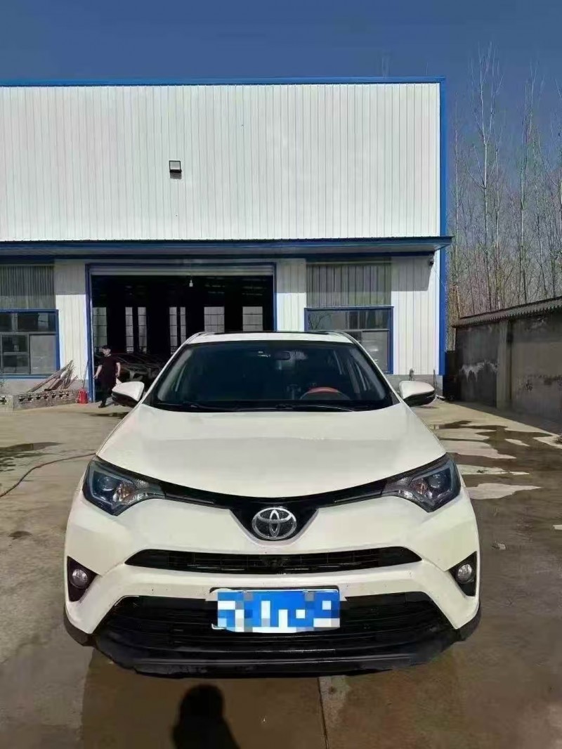 菏泽16年丰田RAV41
