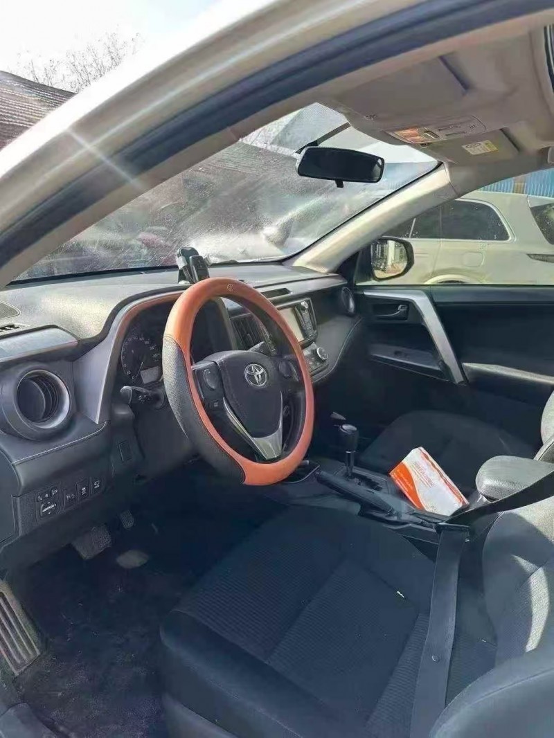 菏泽16年丰田RAV43