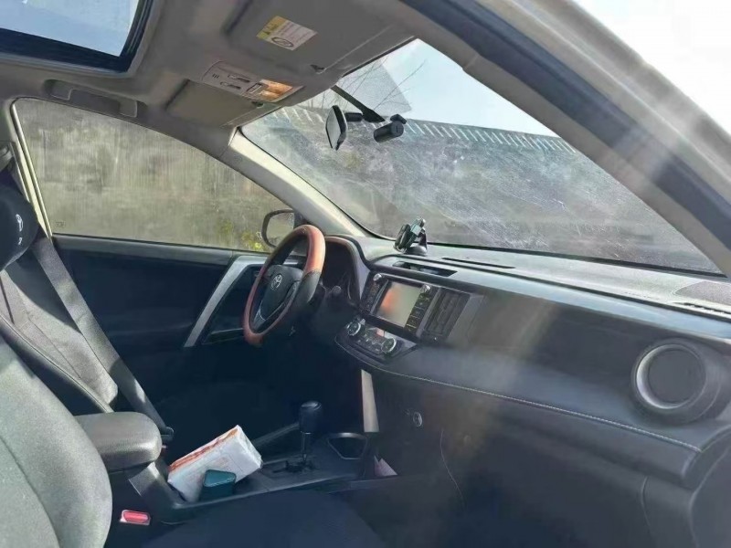 菏泽16年丰田RAV44