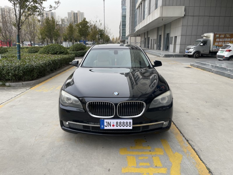 济宁24年宝马5系1