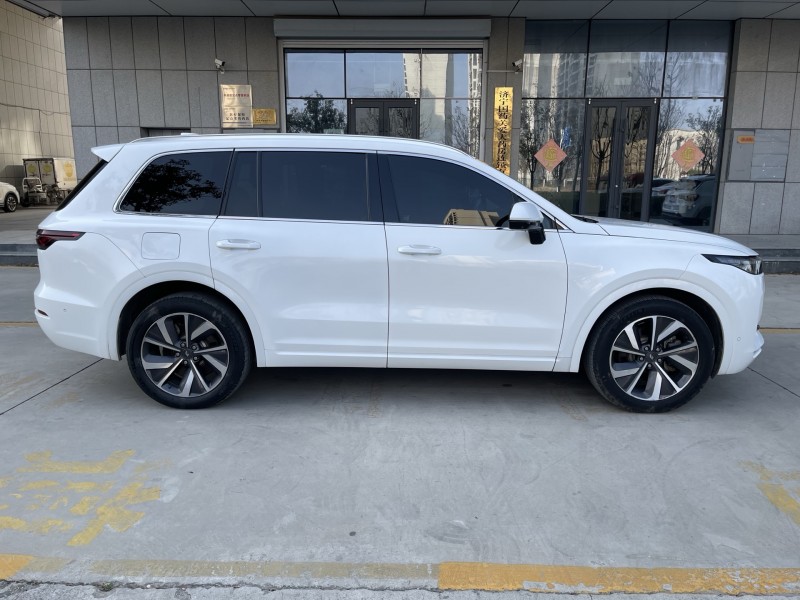 济宁22年理想理想ONE3