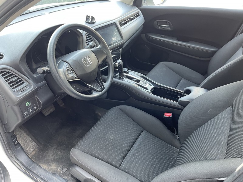 济宁21年本田缤智6