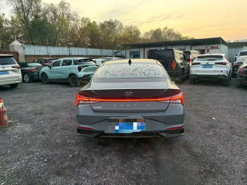 太原22年现代伊兰特3