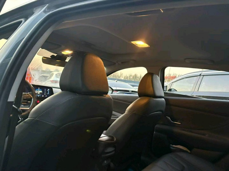 太原22年现代伊兰特6