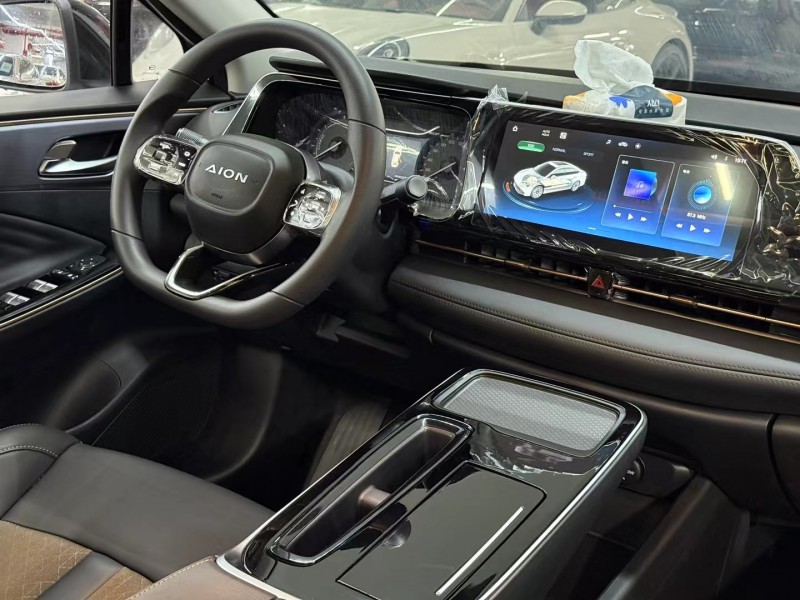 深圳25年传祺埃安S5