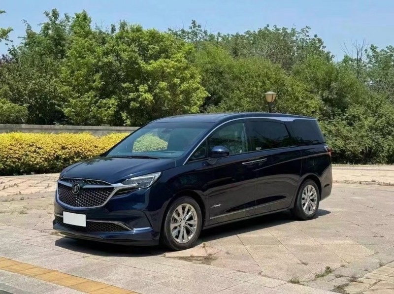 济宁22年别克GL83